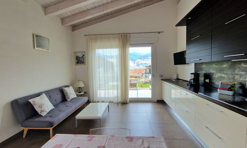 Casa Priori - Malcesine - House 02  |  Appartamento 12  