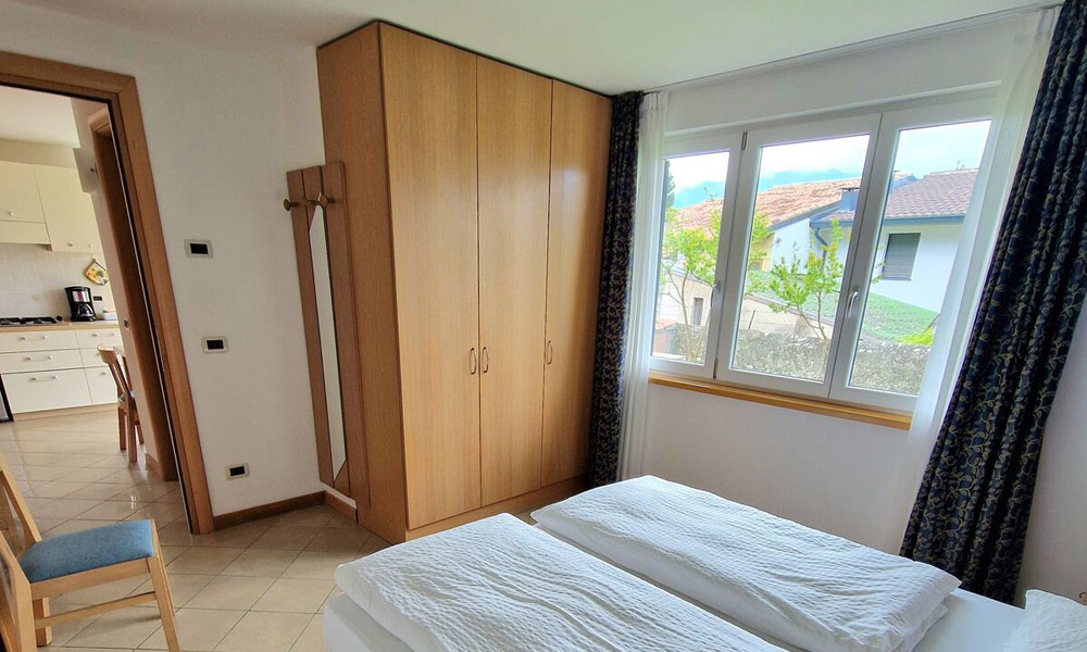 Casa Priori - Malcesine - House 01  |  Apartment 02 Two-room ground floor apartment