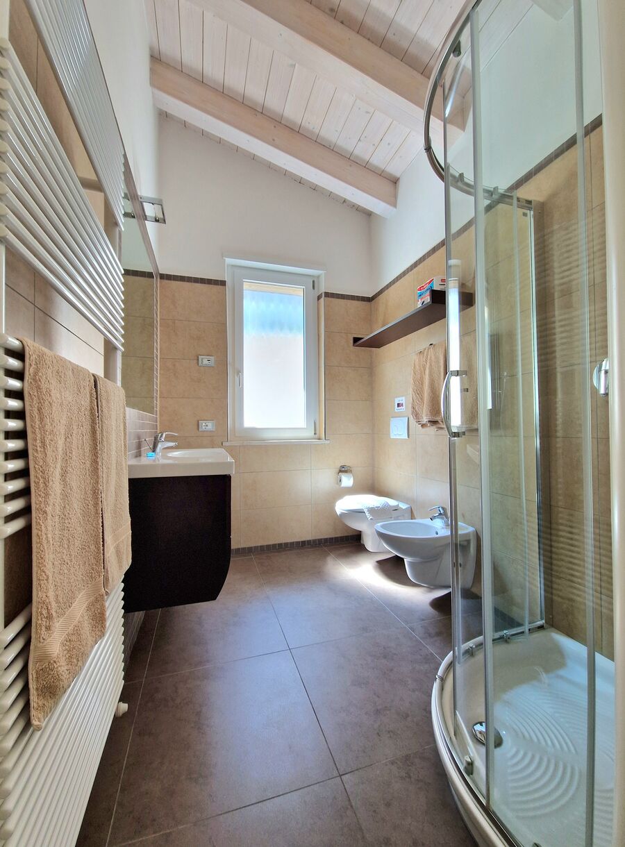 Casa Priori - Malcesine - House 02  |  Appartamento 12  